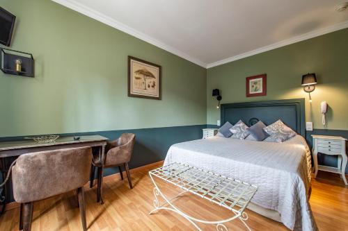 Book the Double Room Double Room