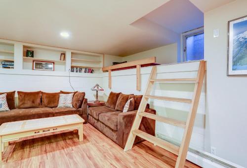 11 Pine Mt-AC-Hot Tub-4BR/4BA - image 10
