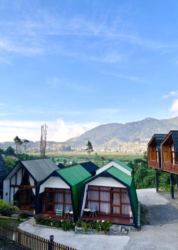 Cabin Veri Dieng By Villafamilyhouse
