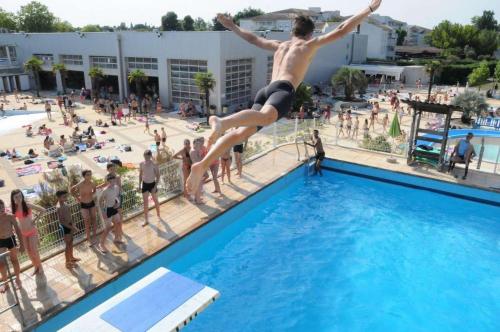 Aquapark, Appartement spacieux et lumineux, idéalement situé (Appartement spacieux et lumineux, idealement situe) in Pessac