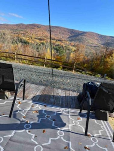 Balkon/terasa, Piebald Mountain Pet Friendly Tents, Petersburg, New York in Cold Spring