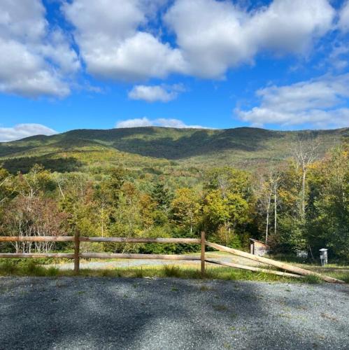 Bližnja okolica, Piebald Mountain Pet Friendly Tents, Petersburg, New York in Cold Spring