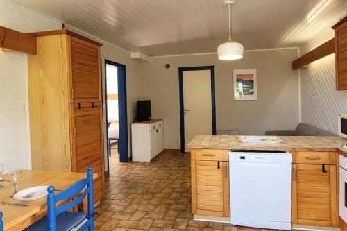 Iekārtas, Tipoz'Immo - Brise Marine 2 acces direct plage - vue mer du jardin - spot de surf - wifi inclus - li in Plogastel-Saint-Germain