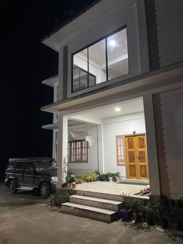 Drukinn gaireykhet homestay in Paren Godak Khasmahal