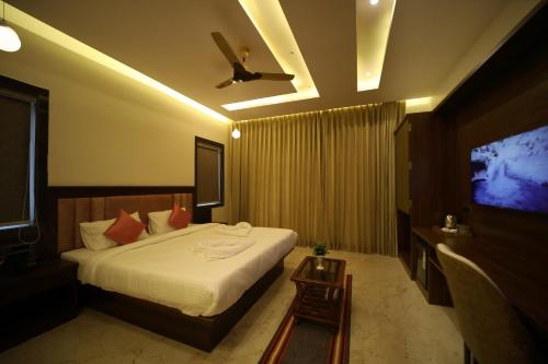 Honey Villa - image 3