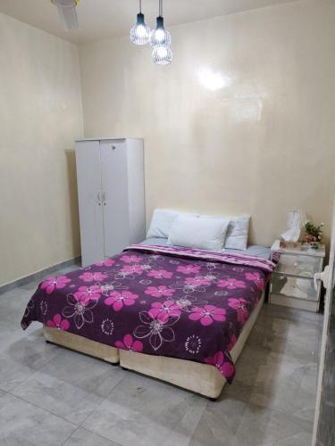 Patio Boy Dean Guesthouse in 查伊拉城中心