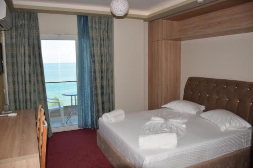 Hotel Pogradeci 2 - image 11