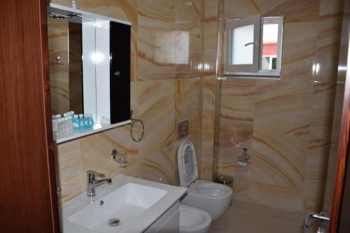 Hotel Pogradeci 2 - image 3