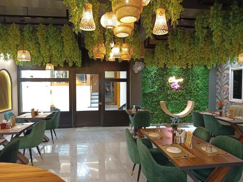 ห้องอาหาร, Hotel Bodhi Heritage And Restaurant in พุทธคยา