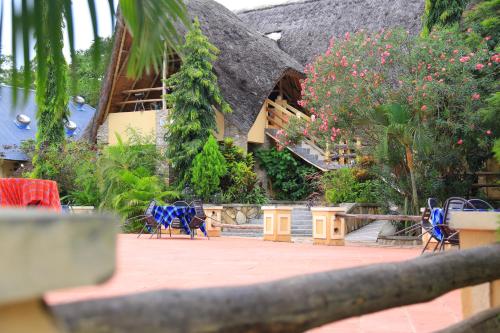 Arra Fishing Lodge in Adjumani