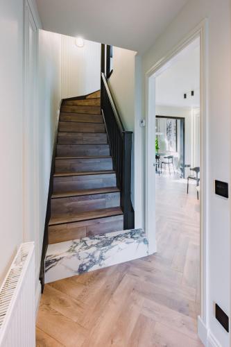 Entrance, JW Executive ApartHouse 2 near Celtic Park