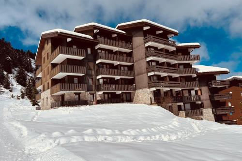 Entree, Cimes 1 #D1 - 6 guests - Ski in - Ski out in Meribel