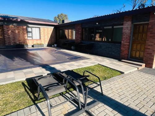 Patogumai, Hope Villa Luxury Accomodation in Odendalsrusas