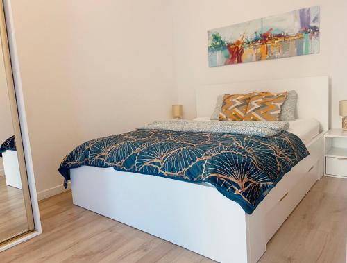 Golden residence apartment