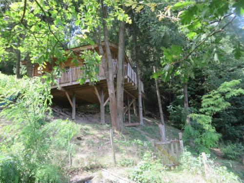 La Cabane aux Sapins chambre d'hôte Saint-Andéol