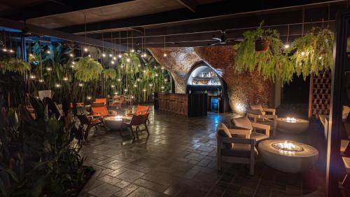 餐廳, Tocu Tent Camp All Meals Included in 卡尼奧內格羅