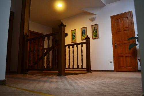 Pensiunea Lucia - image 7