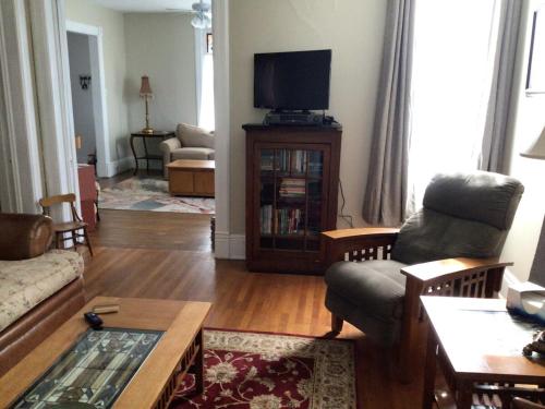 Home in Jacksonville, Illinois in แจ็คสันวิลล์ (IL)