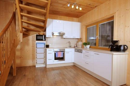 Ferienhaus Marie in เบิร์กสตอล