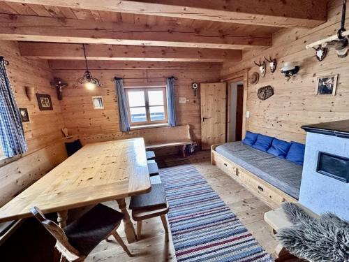 Lockner Hütte (Lockner Hutte) in Winkl
