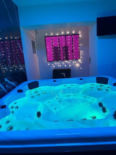 Dream Spa Jacuzzi&Sauna – khách sạn tại Portet-sur-Garonne