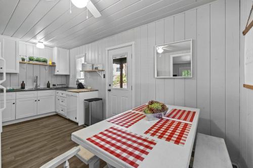 Cabin #6 in Painkresta (CA)