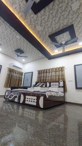 LKC RESORTS and FARMS in คิมซาร์