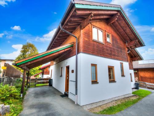 Holiday Village Wildschönau Chalet with Terrace in Wildschönau, Österreich
