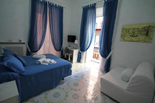 Le Vie Di Napoli B&B, Naples