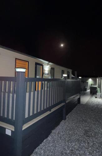 花園, Scotts Corner Hot Tub Retreat in 爾肖特