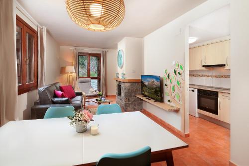 PirineosNature Apartments - San Juan de Plan