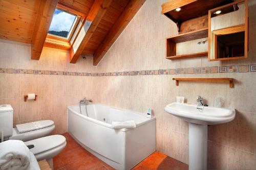 PirineosNature Apartments - image 12