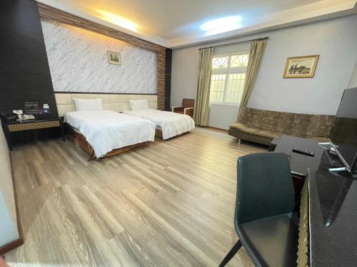 Hua Xiang Motel - Fengshan in Fongshan District