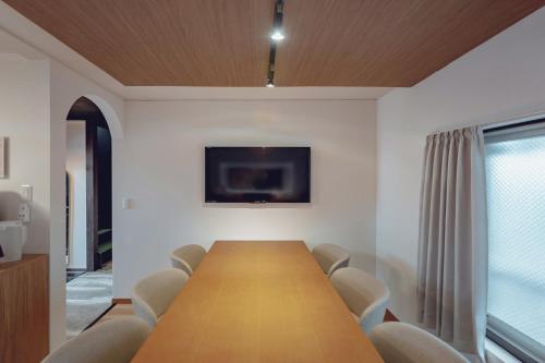 ACOE FUYU HATSUDAI - Re-design 2BR Modish Home in Shinjuku