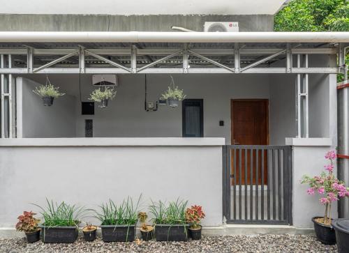 Cozy Mezzanine Near Airport & Jimbaran Beach in Tuban