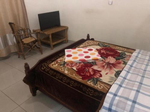 公用交誼廳/視聽室, The Secret Inn Guest House Nyamata in 基納茲