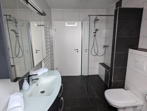 Vannas istaba, Moderne Landhaus-Ferienwohnung mit Balkon in Kempen (North Rhine-Westphalia)