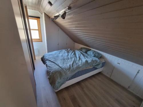 Room in Trondheim, Heimdal, Lundåsen - Bus to town every 5 minutes