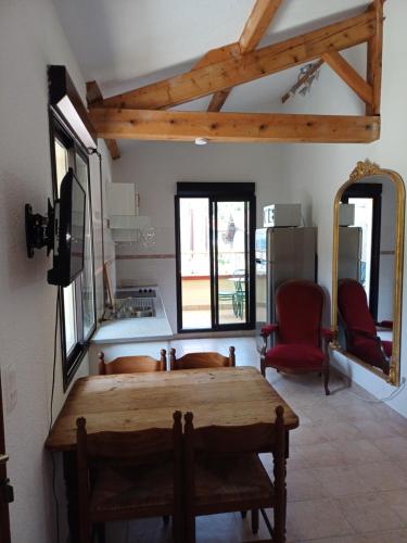 Les Suites de Mauléon (Les Suites de Mauleon) in Moleona-Barusa