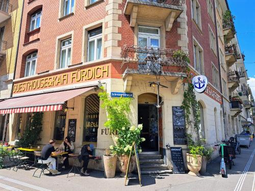 Entrance, Pension furDich in Zürich