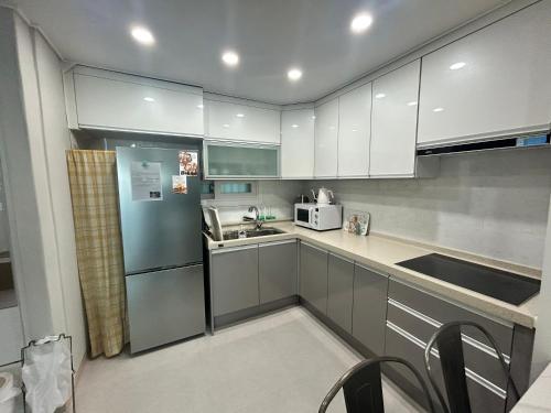 # 삼척 바다정원 Ocean STAY # 삼척항1분 # 솔비치5분 # 장호항20분 # Free Bikes (# 삼척 바다정원 Ocean STAY # 삼척항1분 # 솔비치5분 # 장호항20분 # Free Bikes) in ชองซัง-ดง