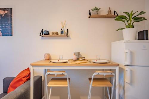 Le Petit Schilick - Proche tram - Arrivée autonome - Commerces à Proximité - Location saisonnière - Schiltigheim