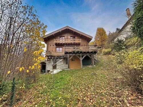 Chalet en bois avec très belle vue sur la montagne (Chalet en bois avec tres belle vue sur la montagne) in Colmars