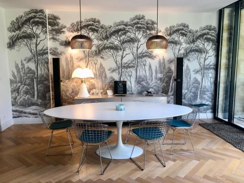 Family House in Bordeaux City Center Chartrons 250m2 - Pool, Garden, AC, Burdeos (foto 10)