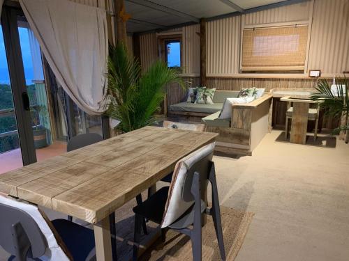 View Point Lodge in คาแวร์น โพรแวร์