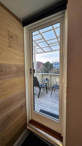 Sleep with the stars in 布耶爾克