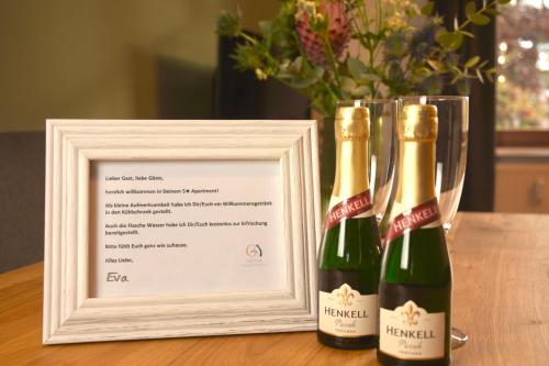 Facilities, Maisonette-Apartment mit Parkplatz, Kingsize in Hellersdorf