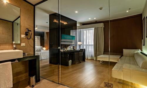 Sardegna Hotel - Suites & Restaurant in קליארי