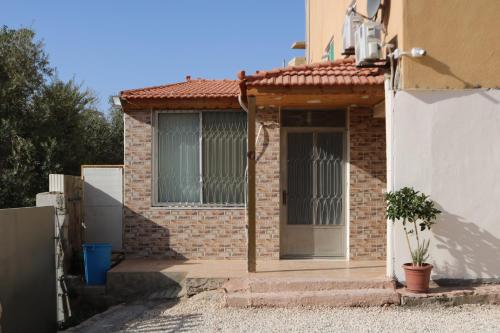 Vista Exterior, PetraEcho lodge Section B Home in Outro