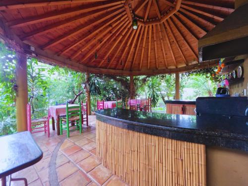 Cabanas el Nido de la Huilota in เตโปซตลัน